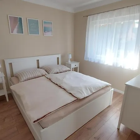 Elizabeth Case de vacanță *